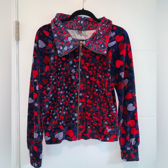 FARM Rio Jackets & Blazers - FARM RIO Full Of Hearts Velour Zip Up Jacket Size Large
